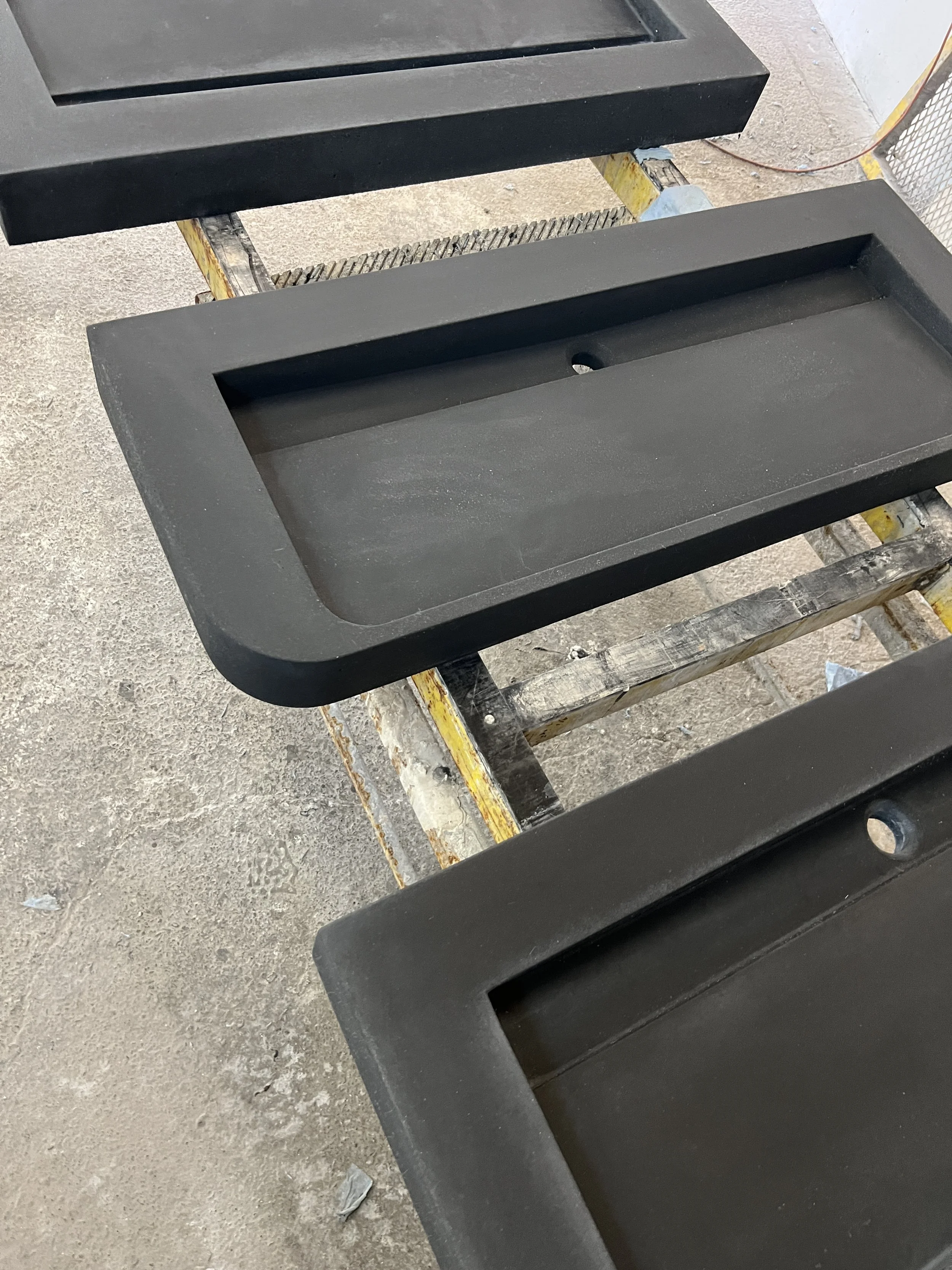 LAVABO HAVEN_BLACK STANDARD (non scellé).JPG