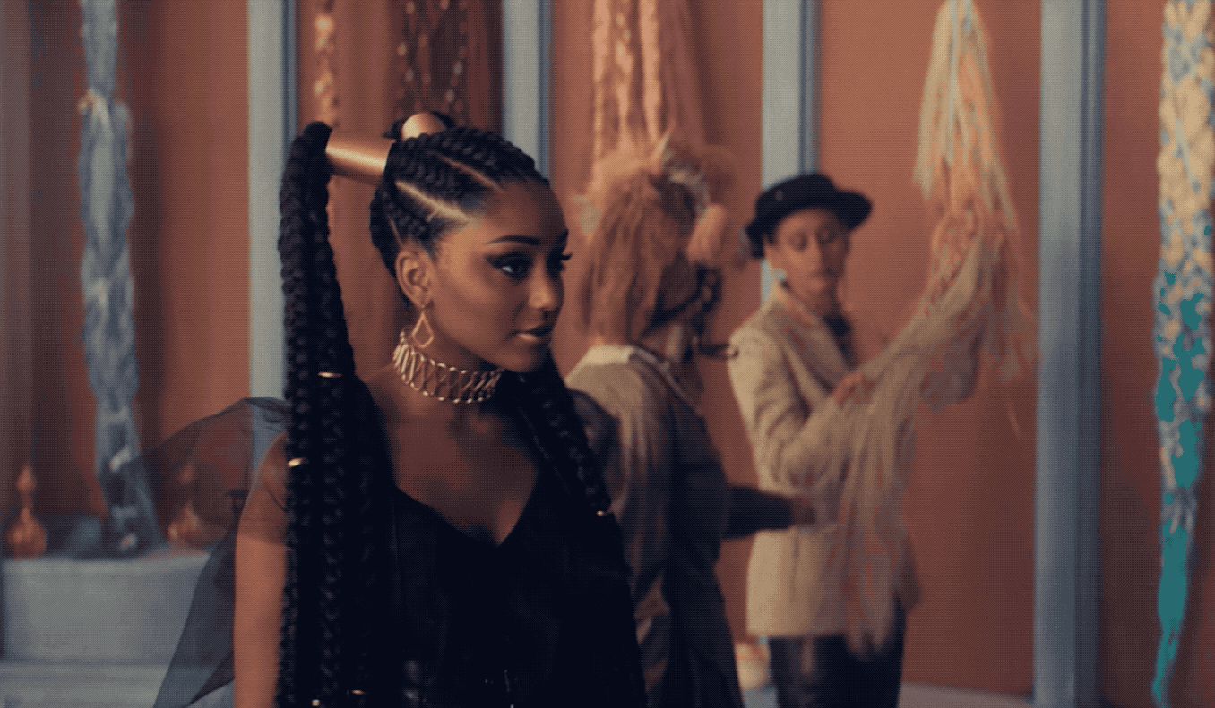 rapunzel square.2022-04-18 21_13_08.gif