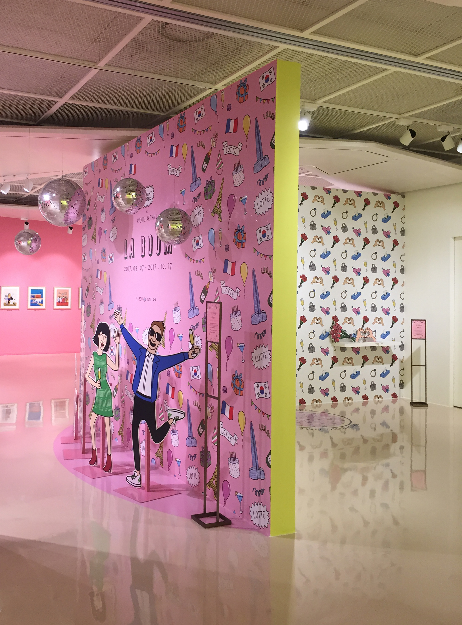 SOLO SHOW AT LOTTE WORLD TOWER SEOUL