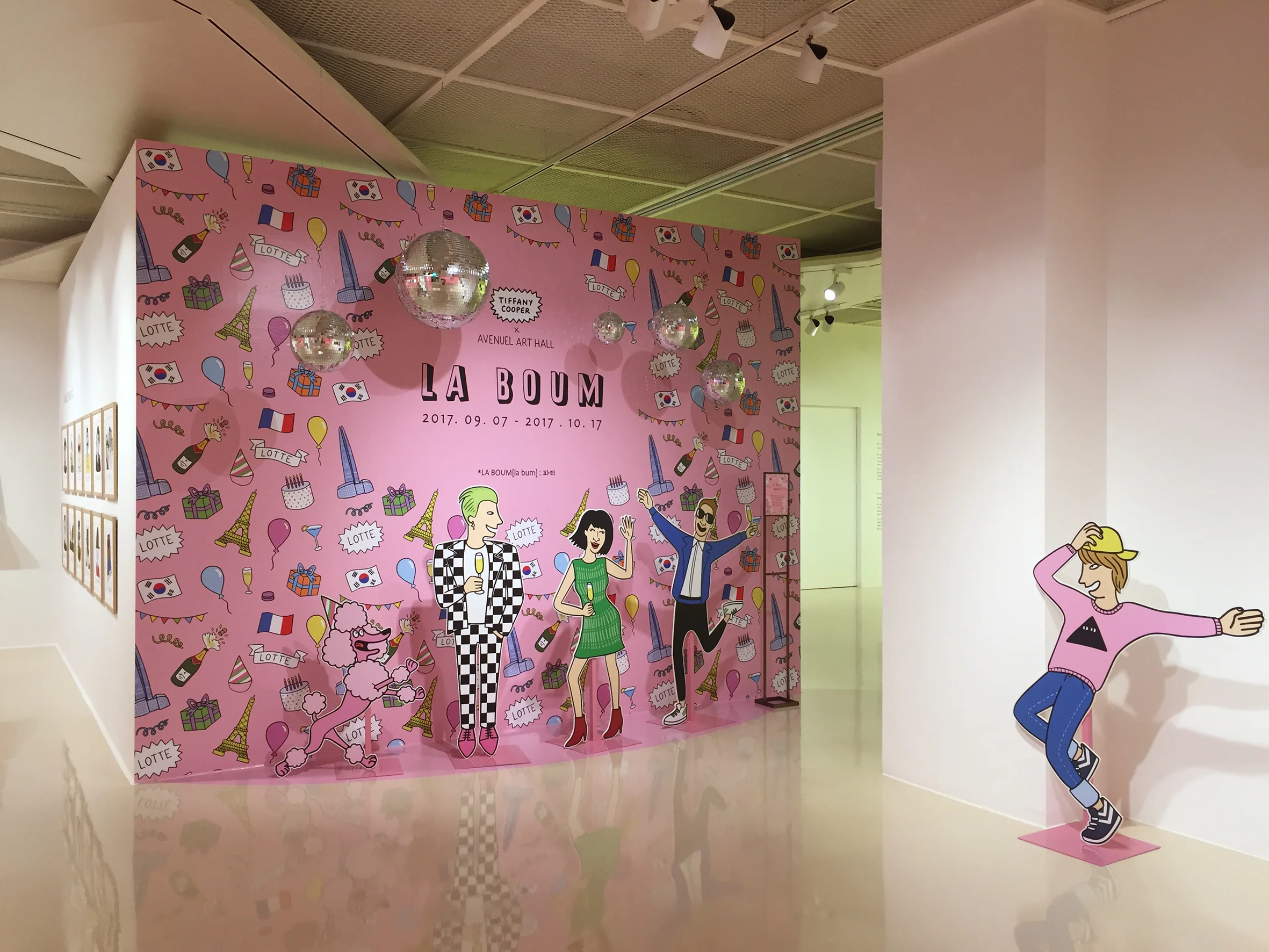 SOLO SHOW AT LOTTE WORLD TOWER SEOUL