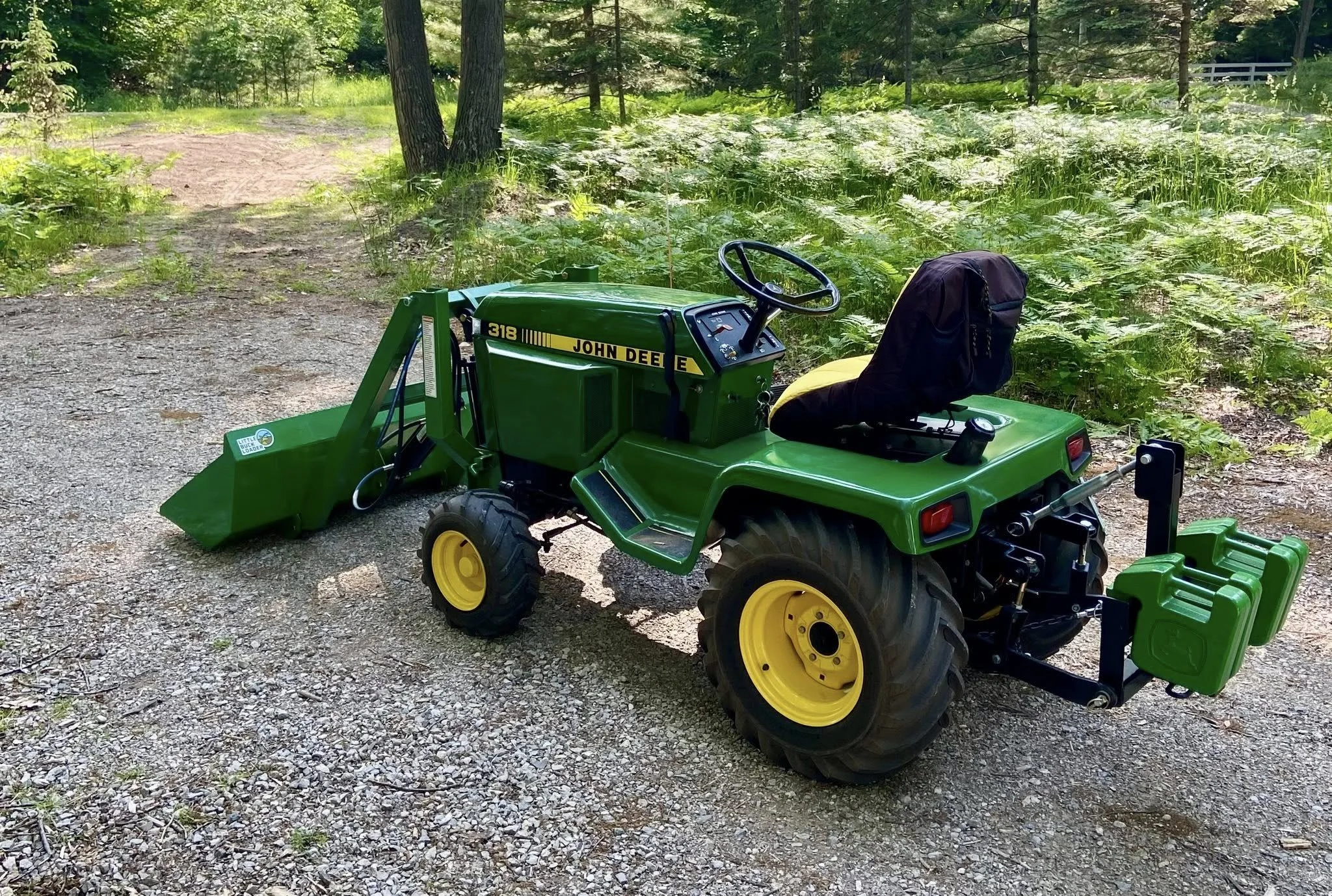 Little Buck Loader on John Deere 318