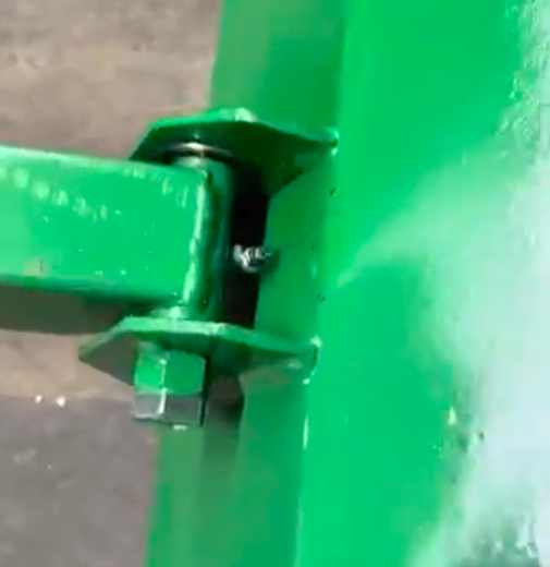 Greasing the fittings