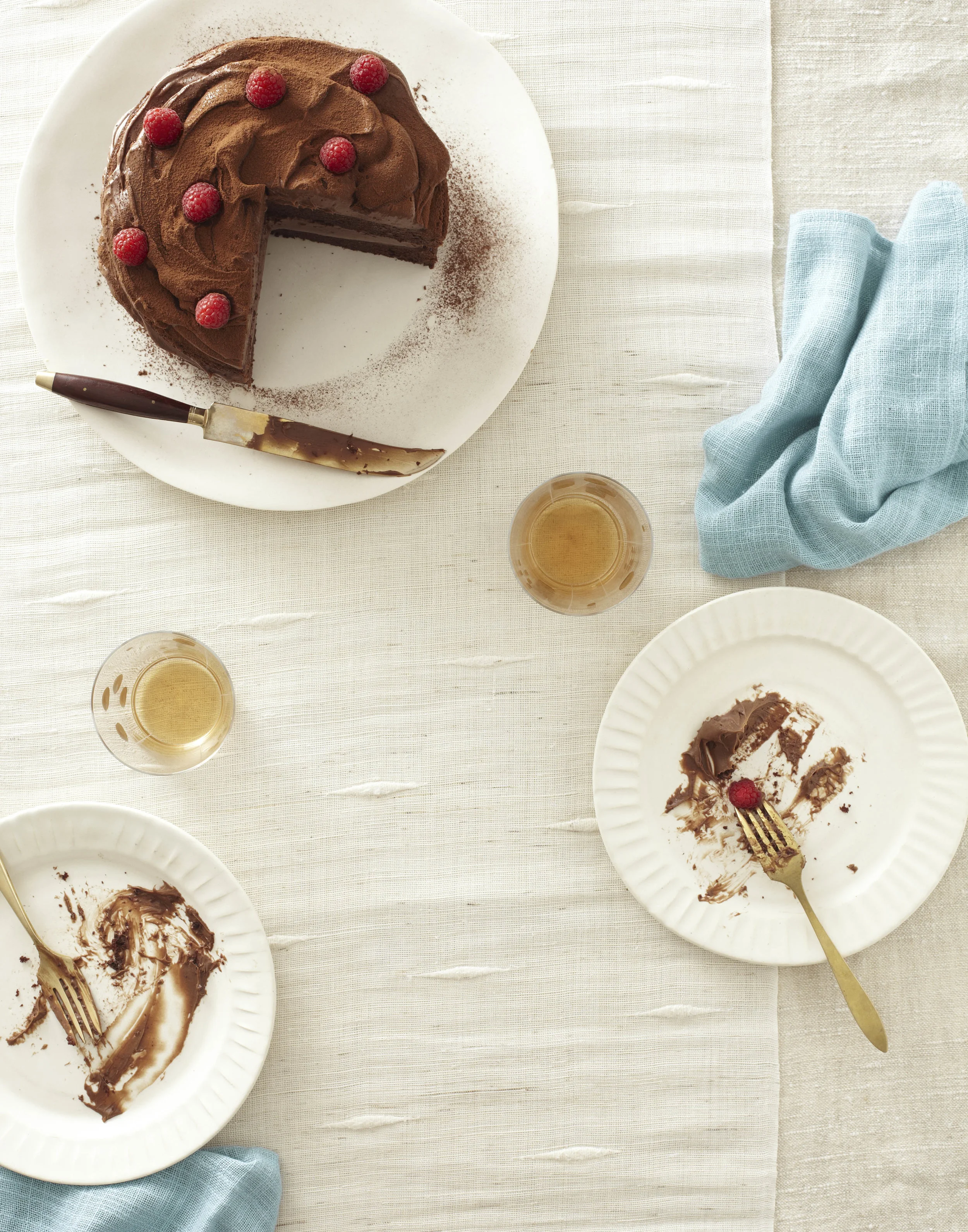chcolate_cake-mess.jpg