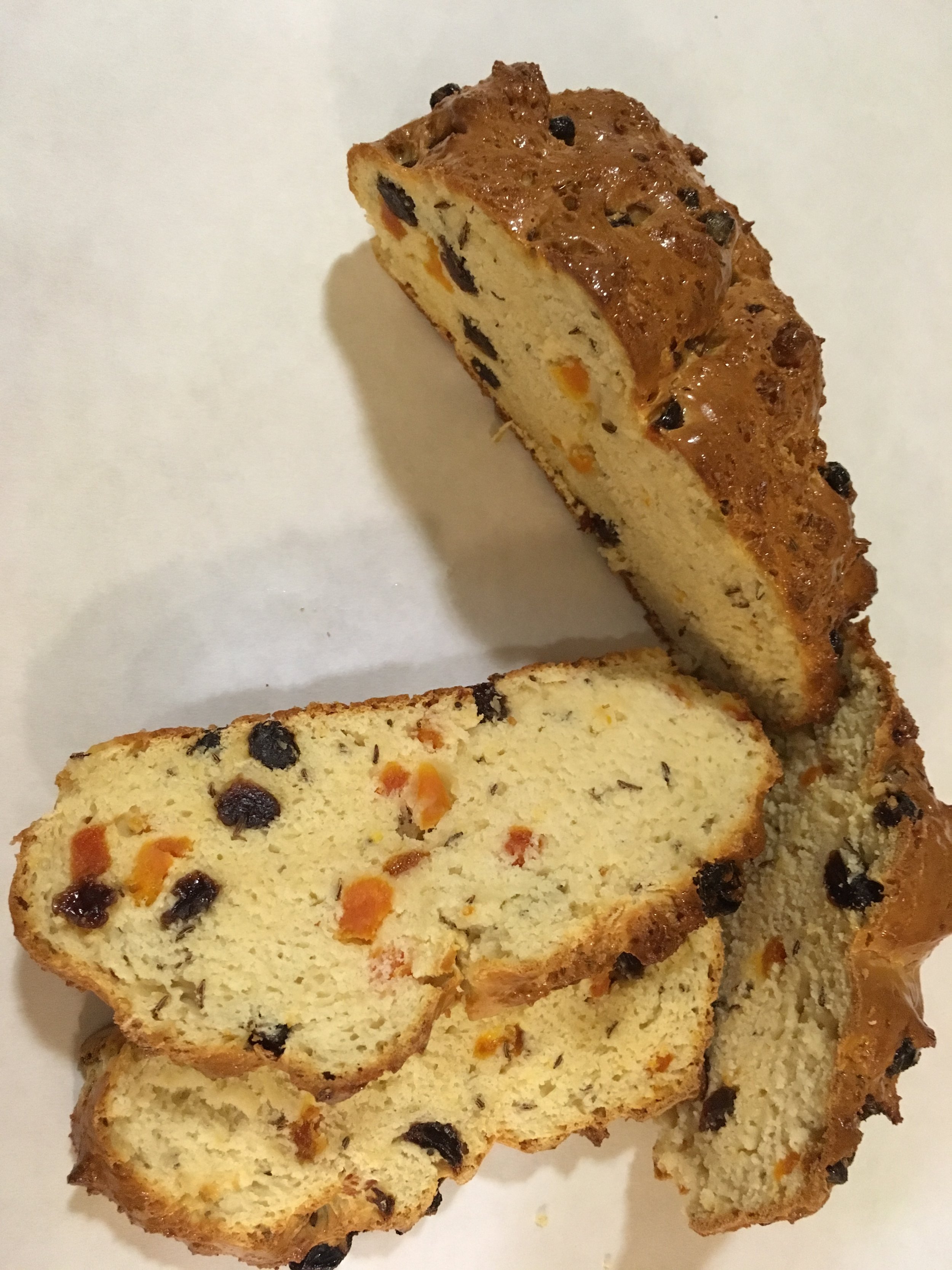 2019 Irish Soda Bread-sliced.jpg