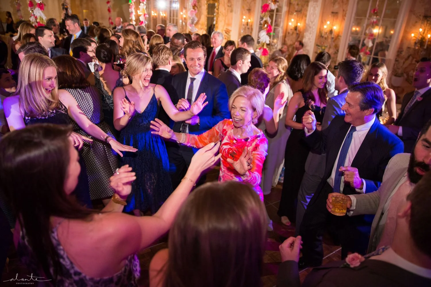 Wedding at The Sunset Club by Alante Photography http://www.alantephotography.com