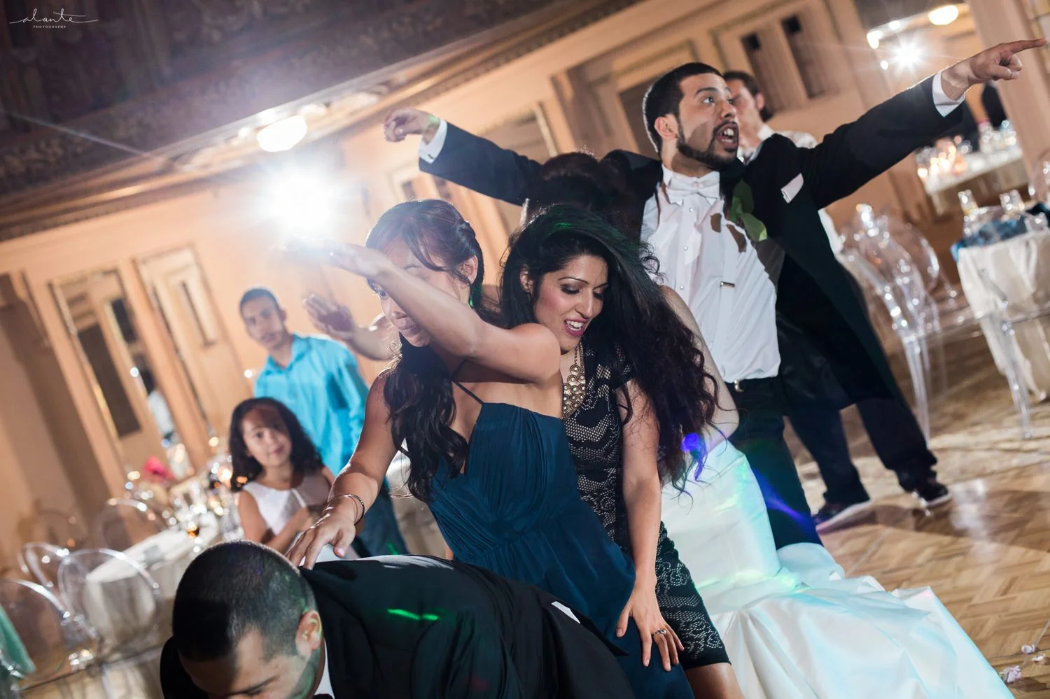 arctic-club-seattle-wedding_72.jpg