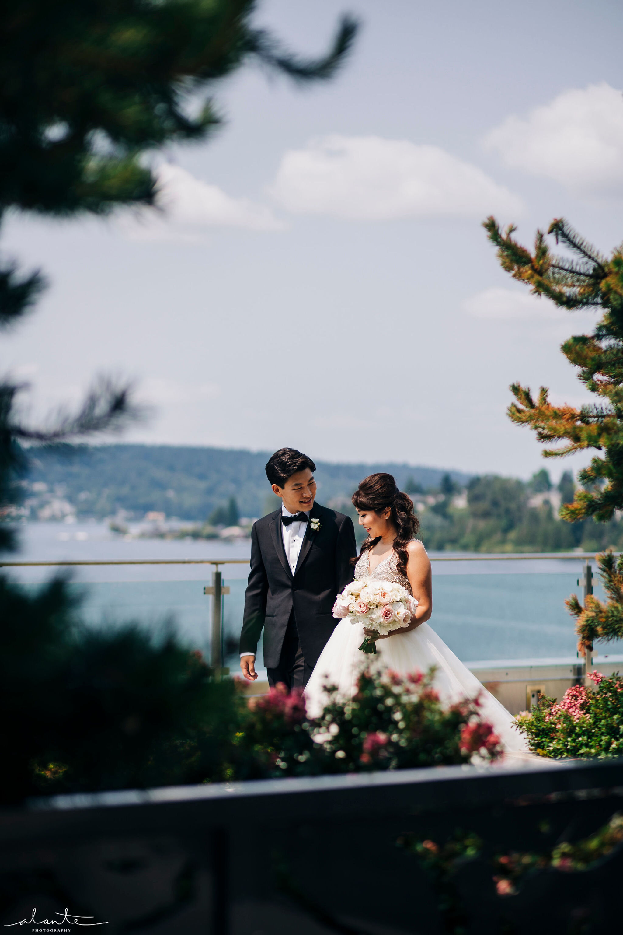 Alante-Photography-Seattle-Washington-Wedding-Hyatt-Regency-Lake-Washington-024.jpg
