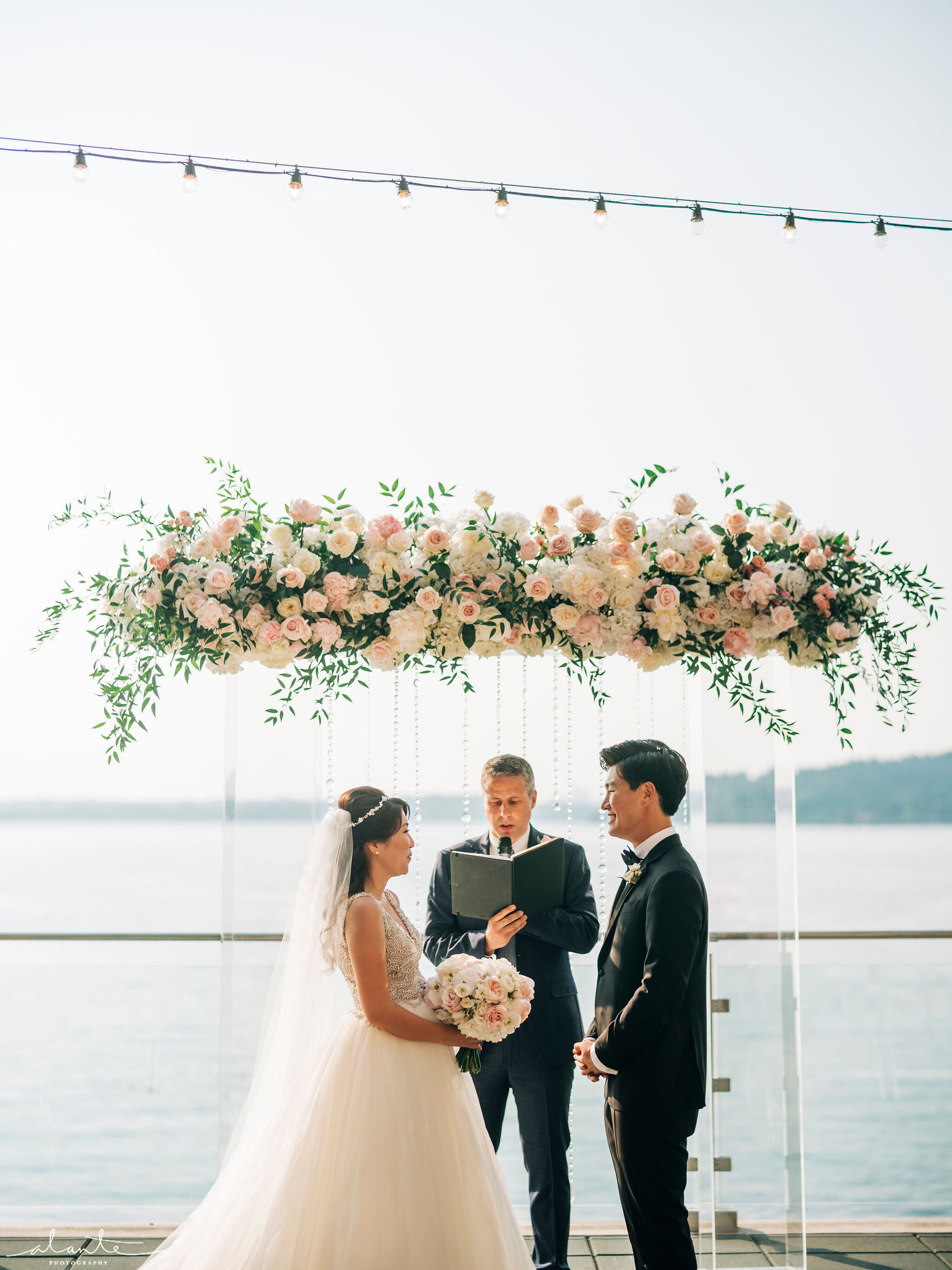 Alante-Photography-Seattle-Washington-Wedding-Hyatt-Regency-Lake-Washington-100.jpg