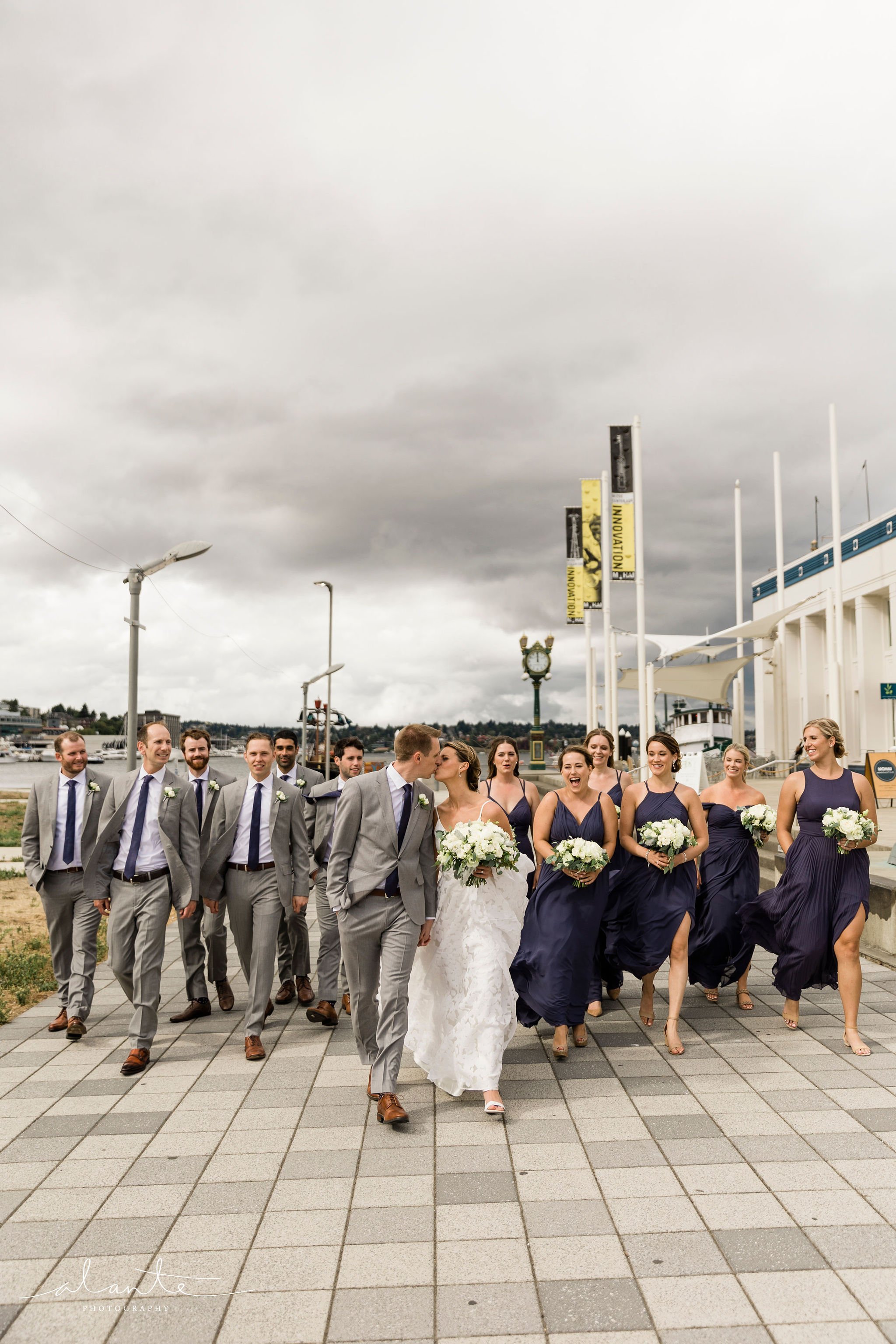 Alante-Photography-Seattle-Washington-Wedding-Dockside-Dukes-Lake-Union-073.jpg