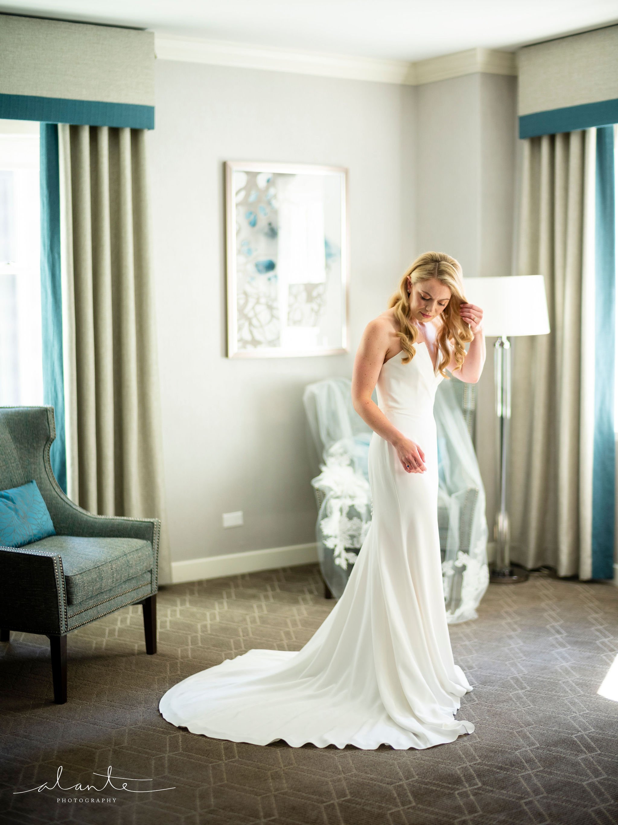 Alante-Photography-Seattle-Washington-Fairmont-Olympic-Wedding-016.jpg