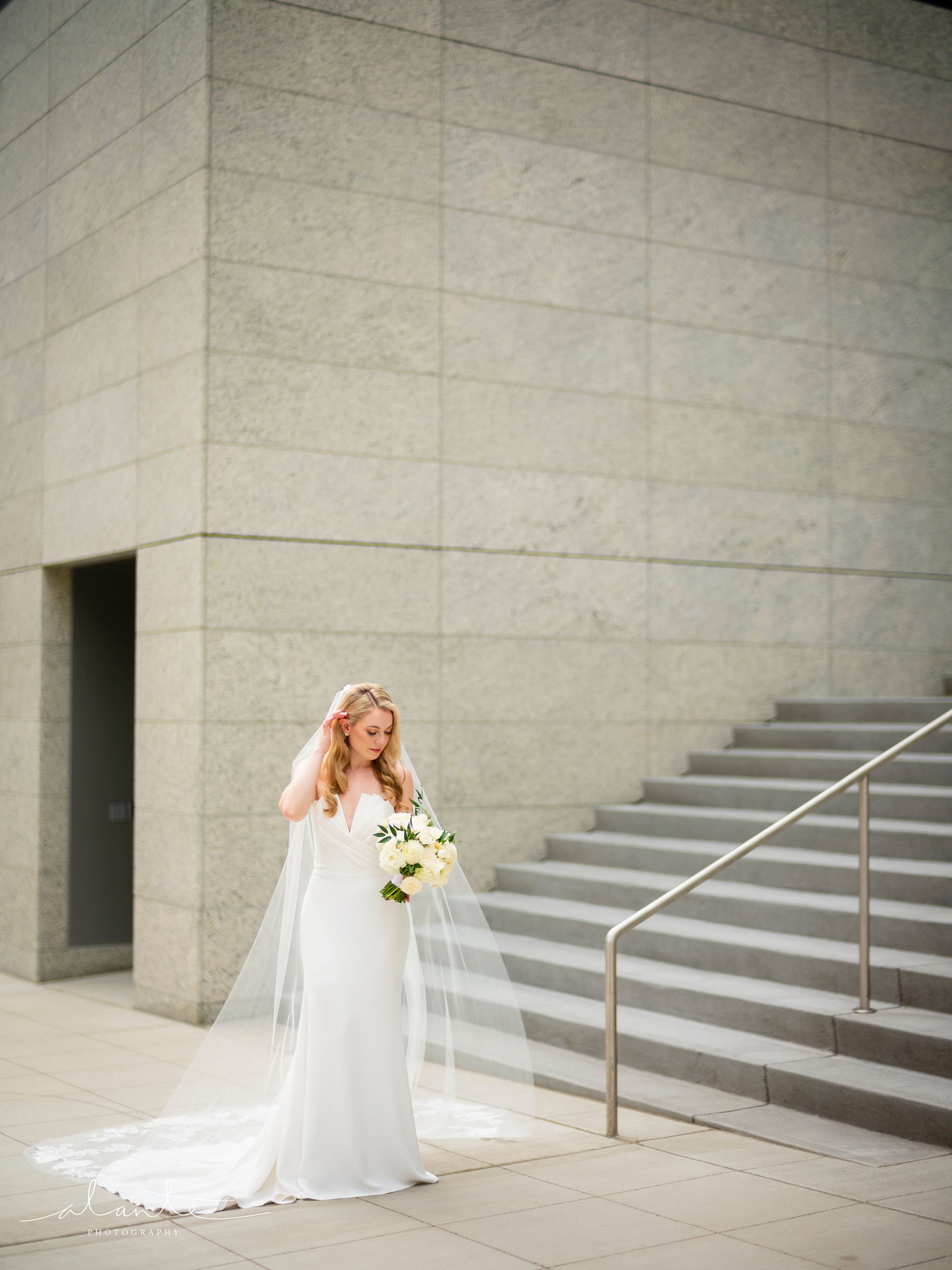 Alante-Photography-Seattle-Washington-Fairmont-Olympic-Wedding-051.jpg