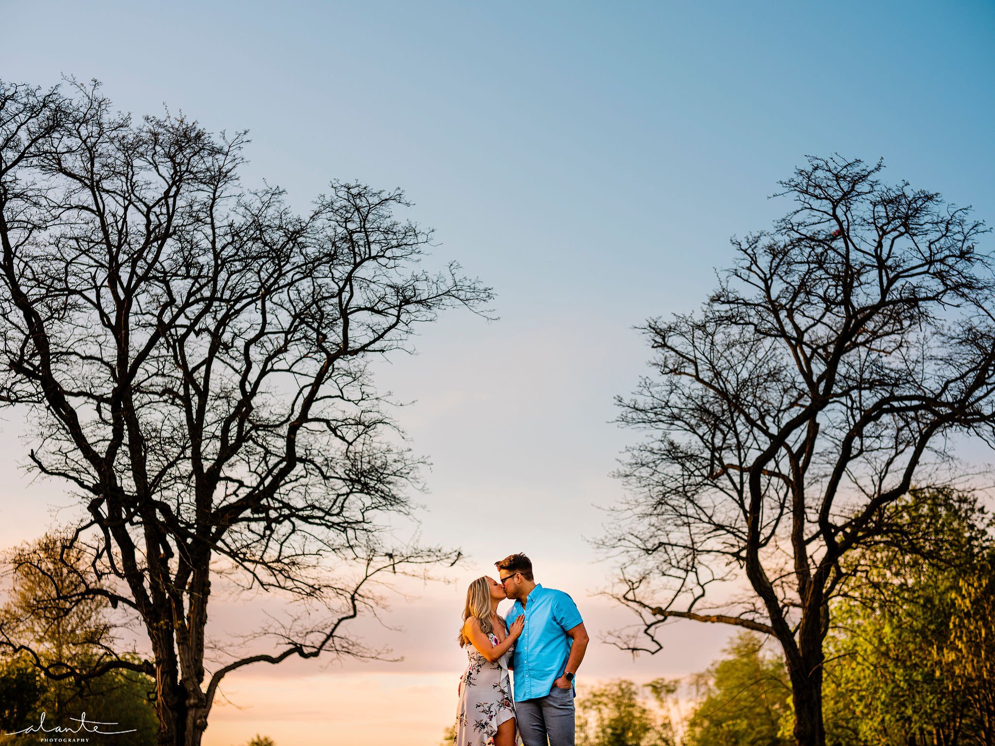 Alante-Photography-Seattle-Washington-Golden-Gardens-Engagement-016.jpg