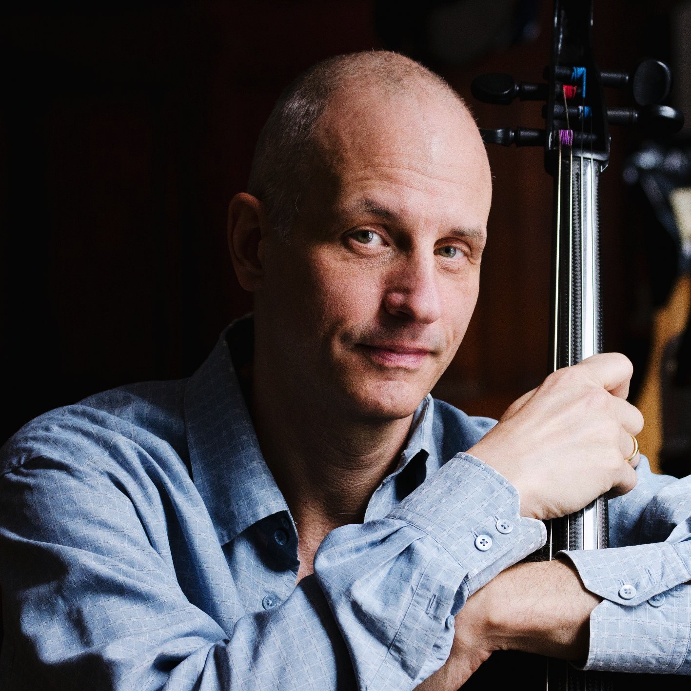Photo of Erik Friedlander by Angelo Merendino