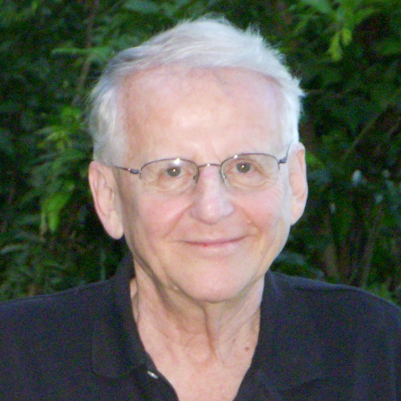 Photo of Gordon Rogoff