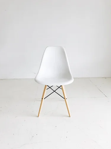 White Eames Chair Price: $30
