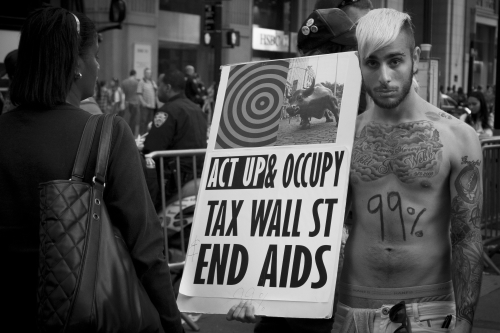 ss_09_17_2012_0343ed_bw.jpg