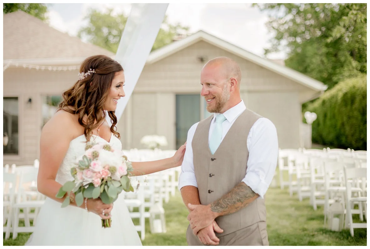 Cleveland Wedding Photographers - Alyssa and Steve_0024.jpg