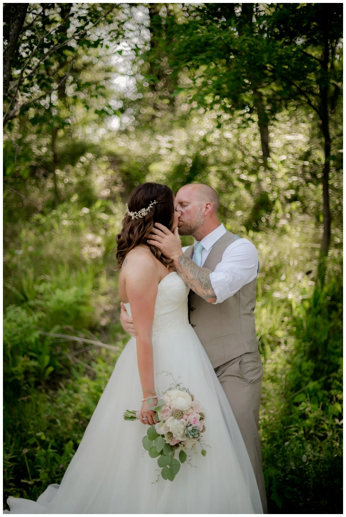 Cleveland Wedding Photographers - Alyssa and Steve_0051.jpg