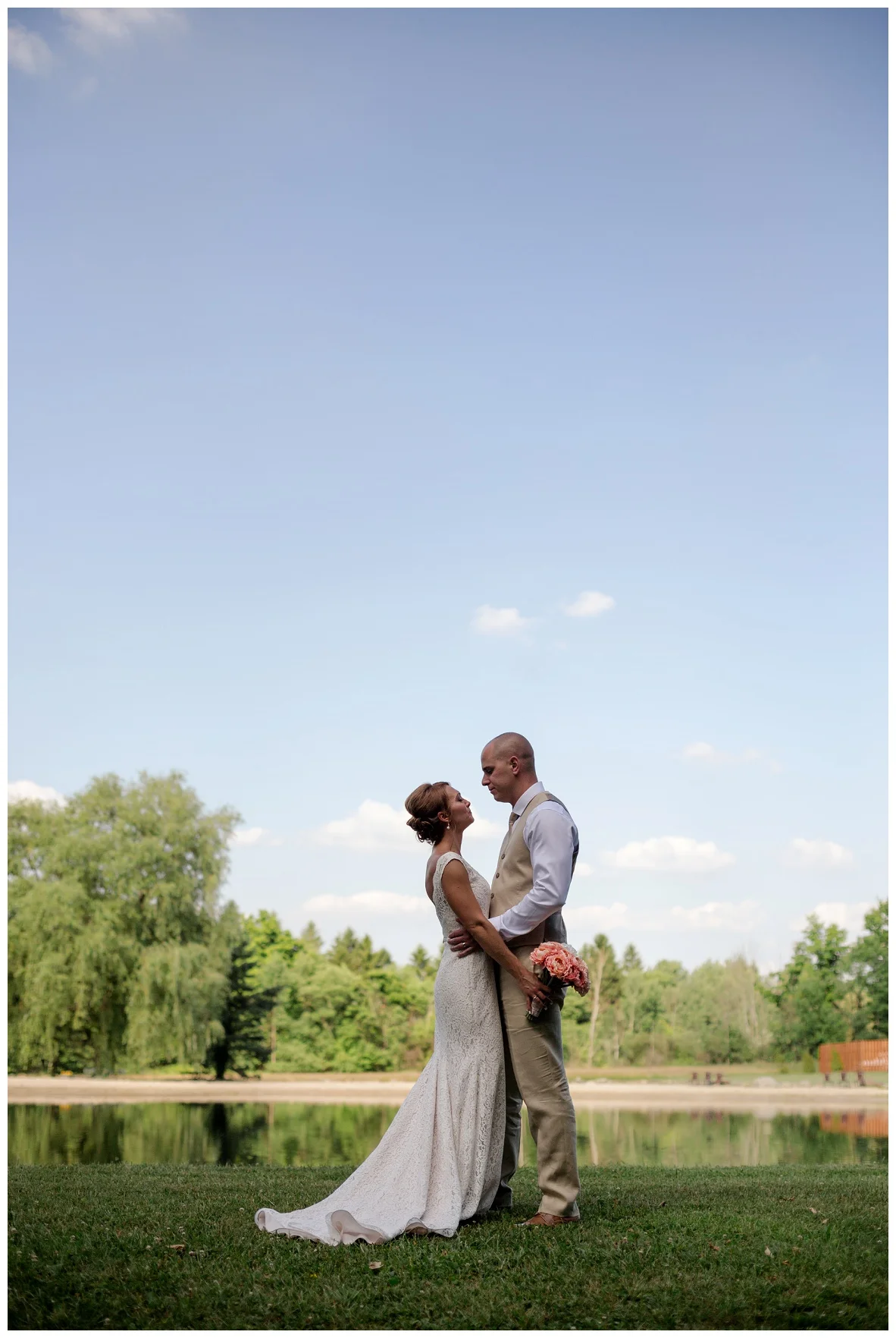 Cleveland Wedding Photographers Ashley and Todd_0060.jpg