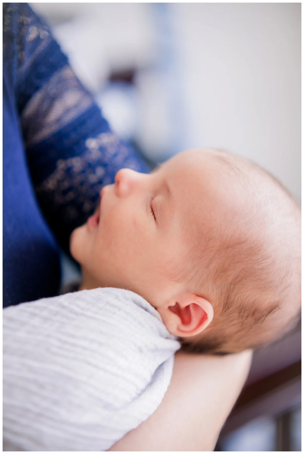 In Home Newborn Session_0007.jpg