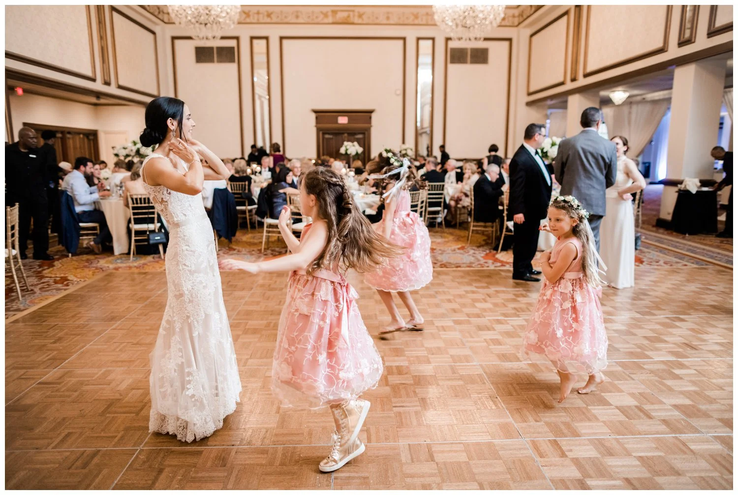 Cleveland Renaissance Downtown Wedding_0192.jpg