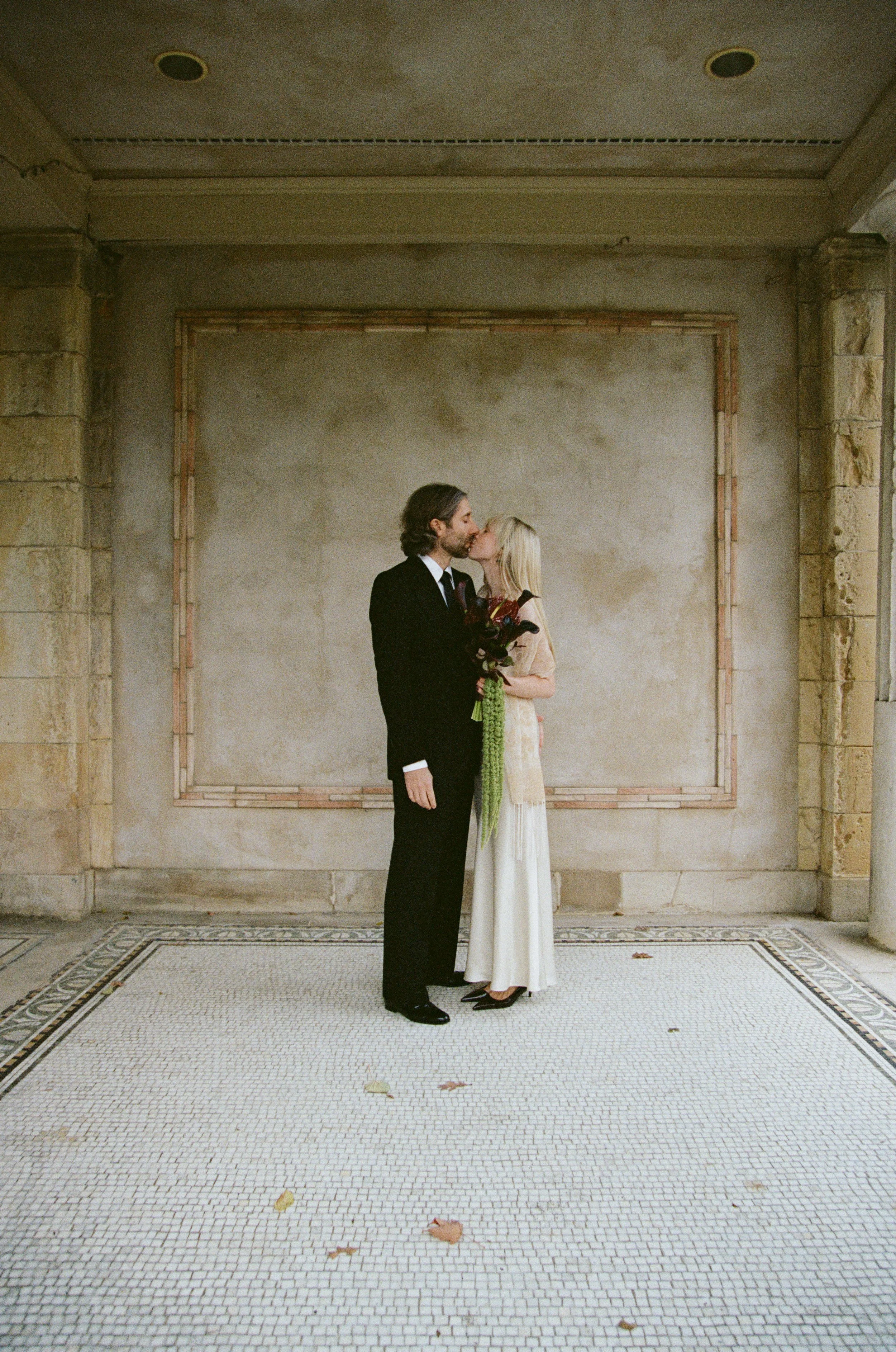 2025-1027-r1 -35.jpg