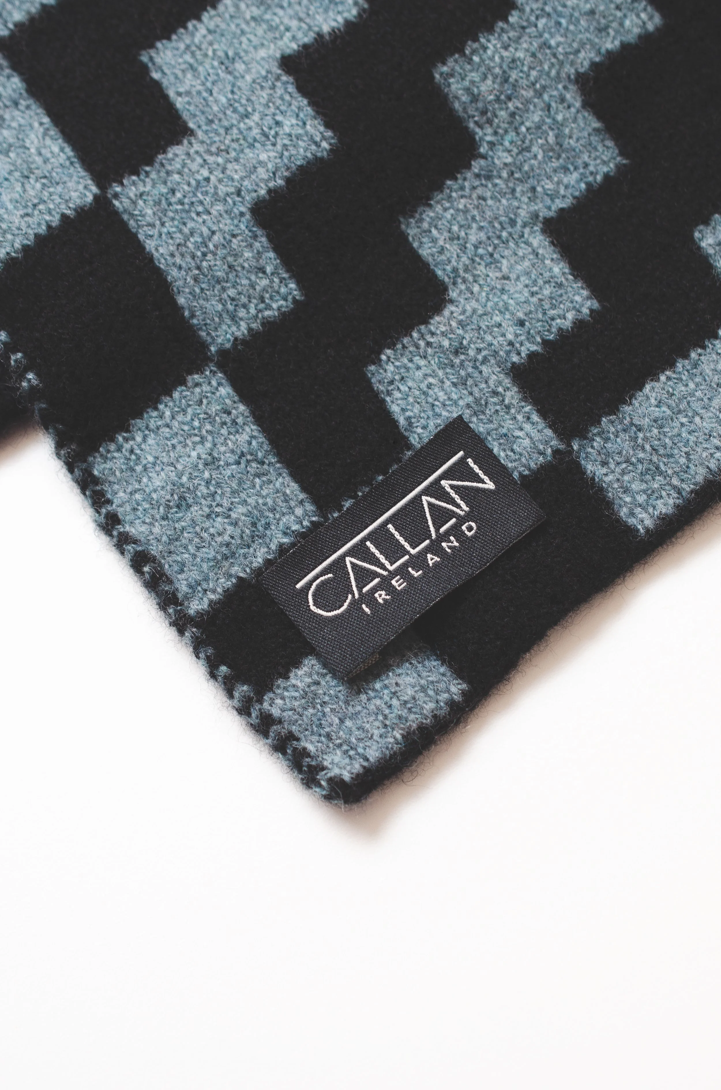 Callan Knit Scarf 1 Detail.jpg