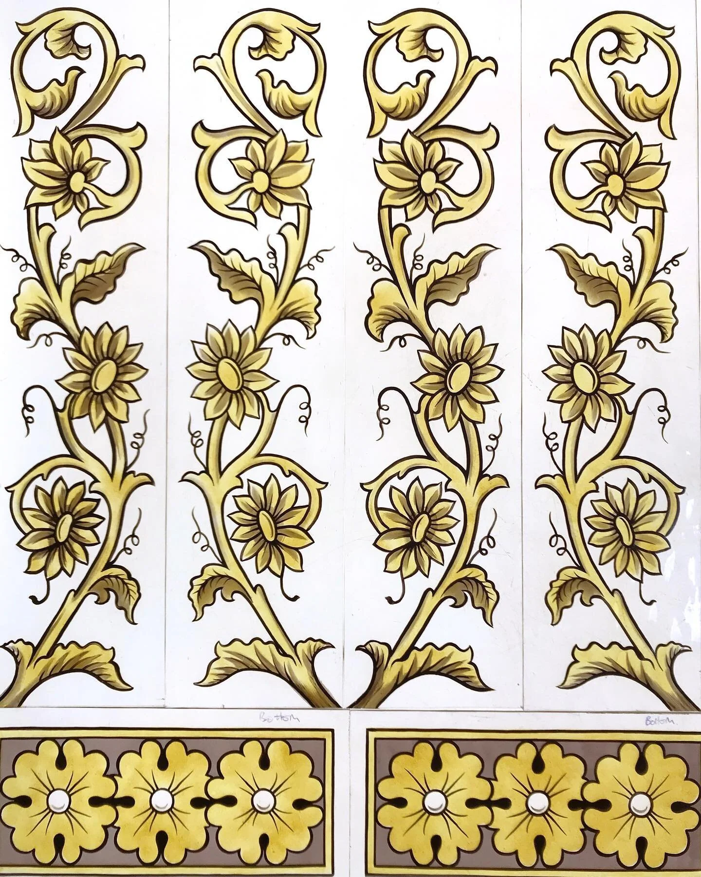 A few sections completed on this big Victorian door project... 🌼🌱

These are the borders that will surround an ornate rectangular central panel.  The design is a replica of the existing original stained glass that is in many of the internal doors t