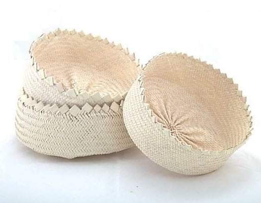 New round basket Gabes, a set of 3 small baskets (diam 23cm, 20cm, 18cm) made with &agrave; high quality of knowledge that only the natives of #gabes know the secret