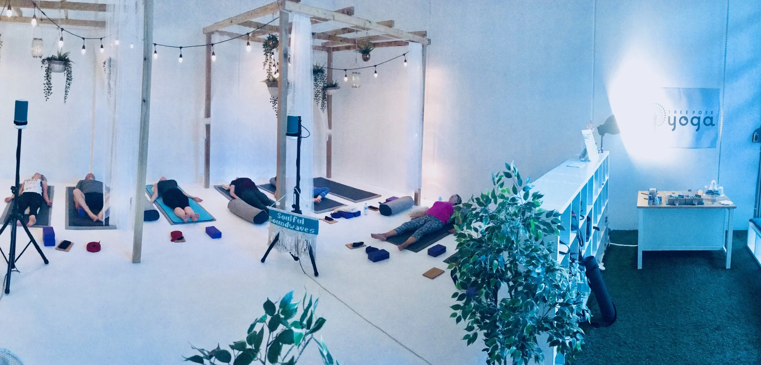 Meditative music & gentle movement
