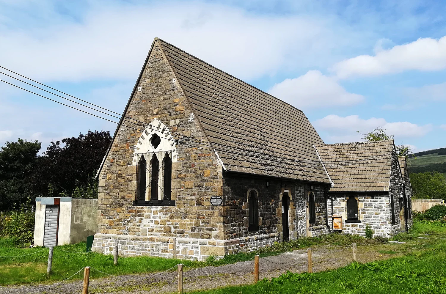 Ss Peter & Paul Church, Abercanaid