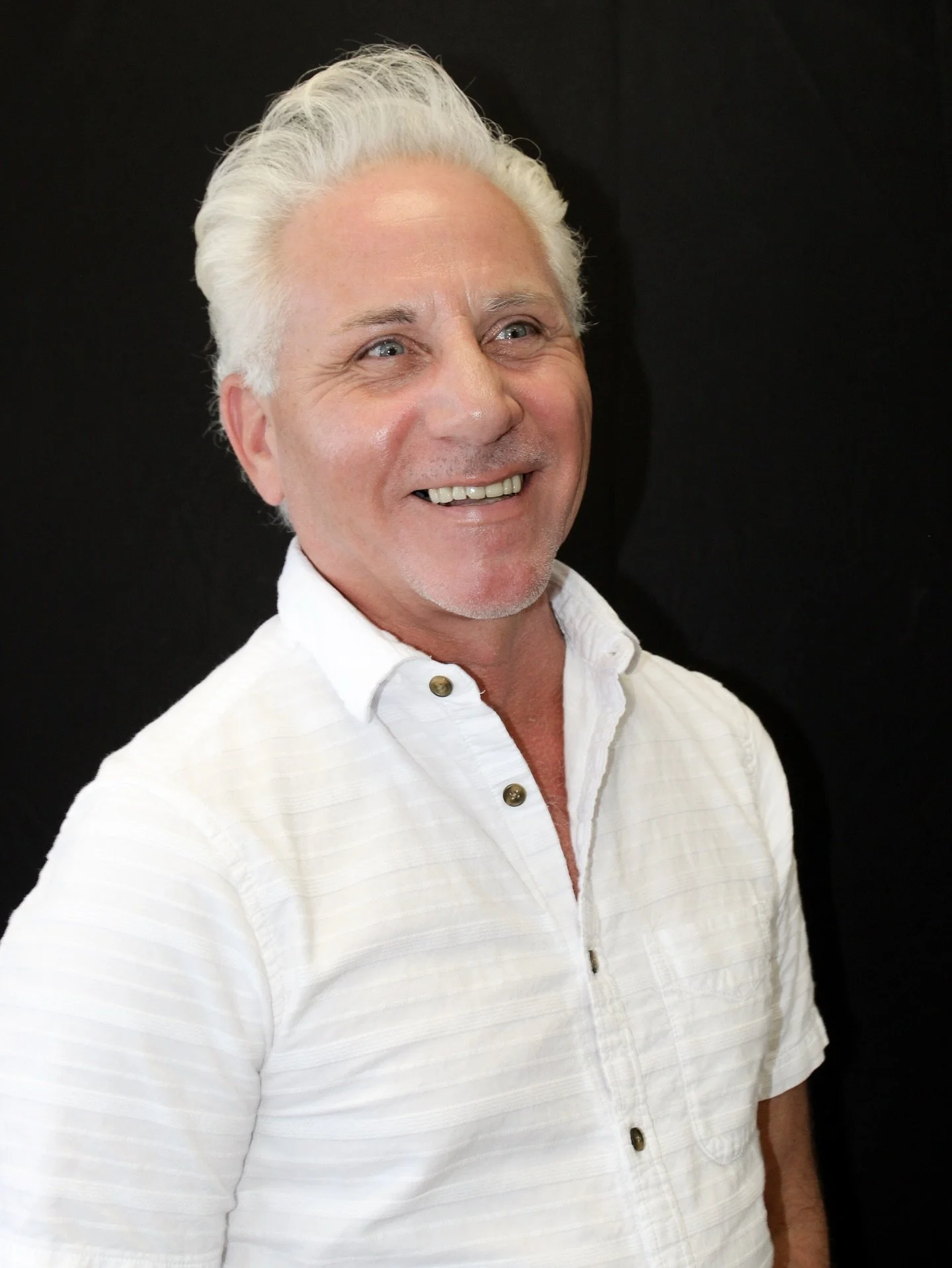 Everyone wish Richard the happiest 60th Birthday! We are so excited to celebrate him! 🎉🎂🥳