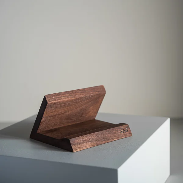 LU-002n_lutrin_ipad_2.jpg