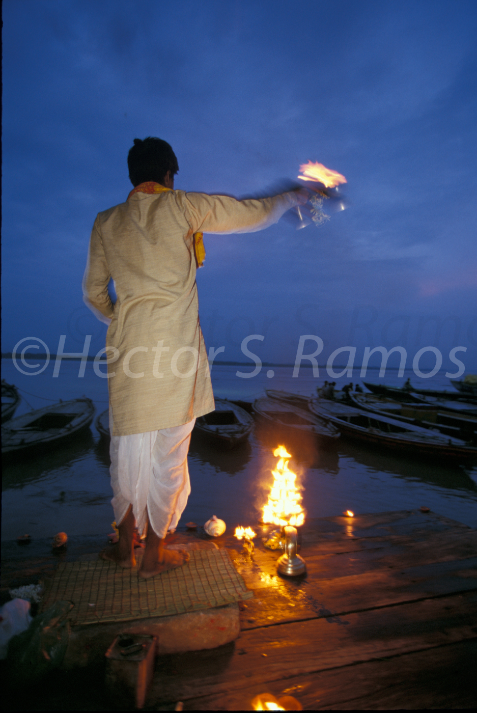 Aarti to Mahadevi Ganga.JPG