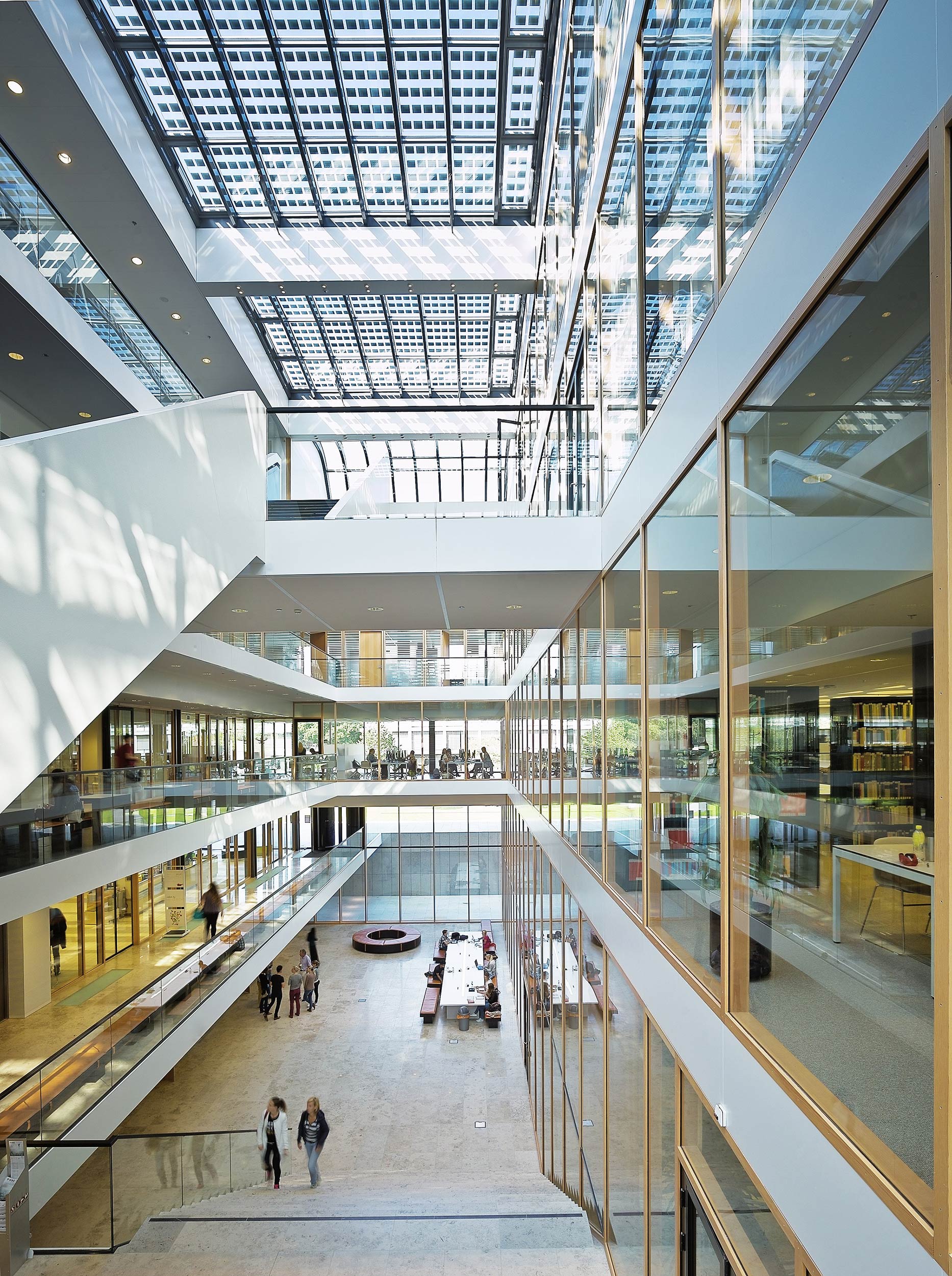 3_Grotius-Nijmegen_CROSS-Architecture.jpg