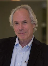 Tom Robbins Urban Journalist Award Tom Robbins has served as investigative journalist in residence at the Craig Newmark Graduate School of Journalism at CUNY since February 2011, and directs the school’s Urban Reporting Grants Program. Read more.