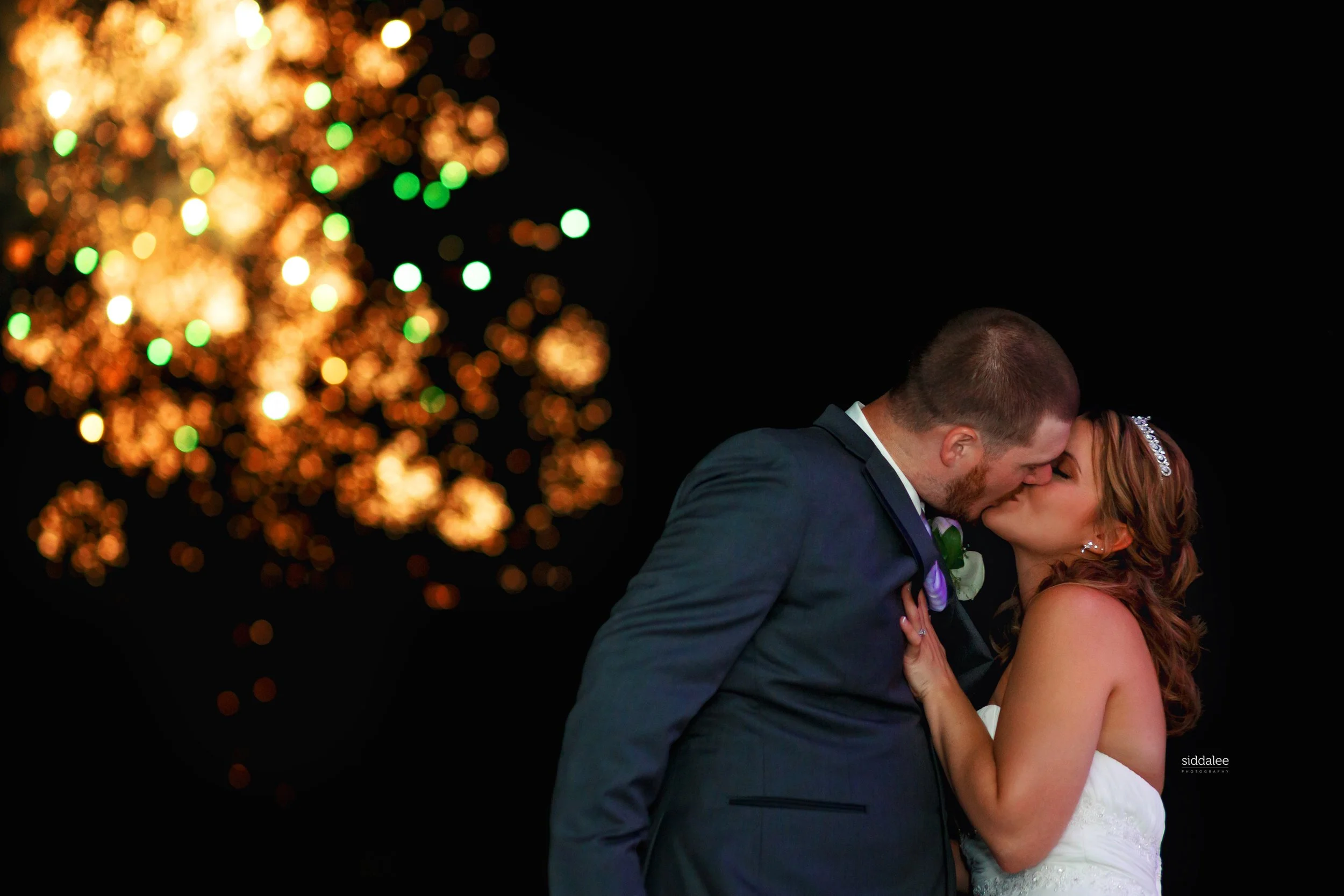 ASHLEY + BRADY | ON THE WATER AT THE ANCHOR INN