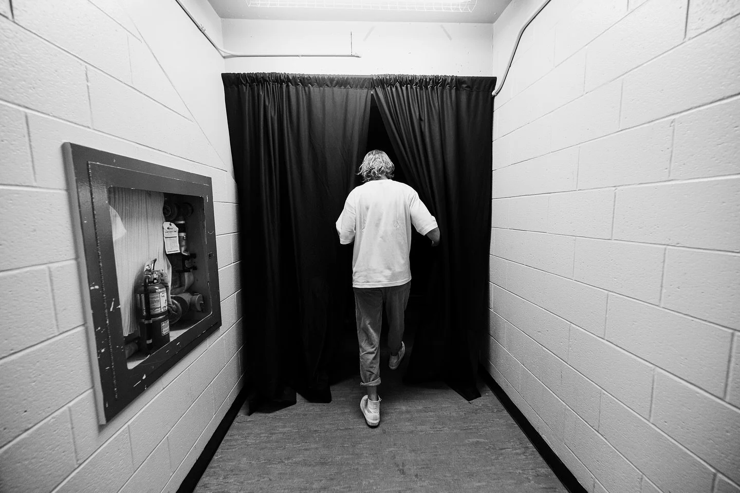Backstage&hellip; 

We had such a blast at this gig. The moments before the gig are almost as good as the gig. We&rsquo;re ready for more! 

📸 @truffleimages 

#newmusic #livemusic #rock #band #artist #rocknroll