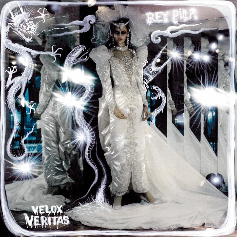 Rey Pila me platicó todo lo que hay detrás de su nuevo disco 'Velox Veritas' 2 Lo nuevo y experimental de Rey Pila: “Velox Veritas” — ruidoblanco