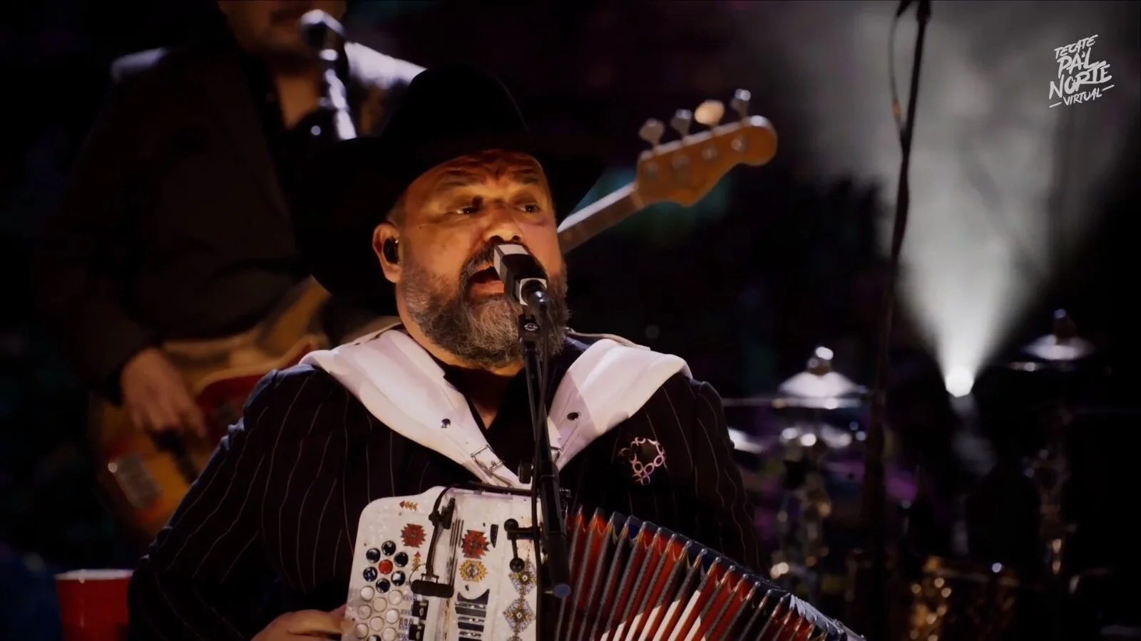 Intocable_05.jpg