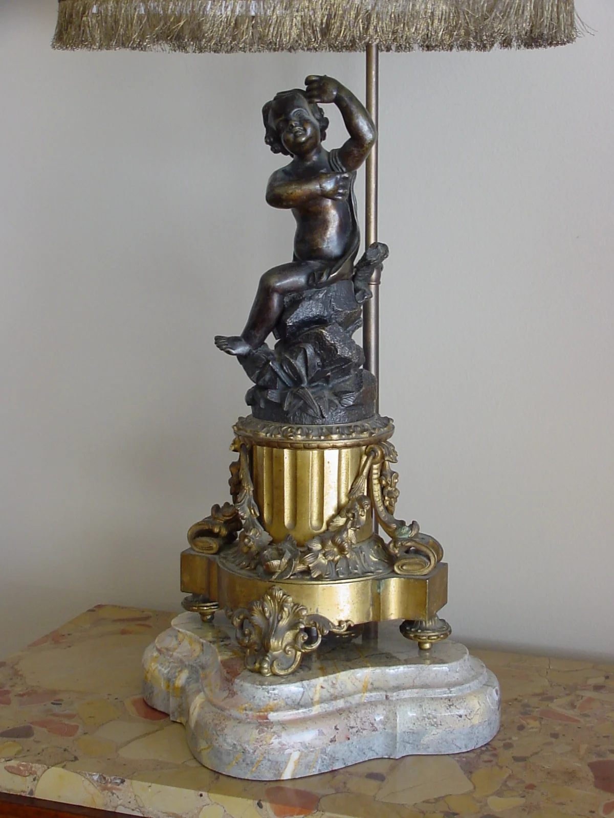 020802_Fordlamp.JPG