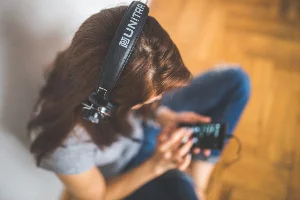 Loud Audio on Headphones