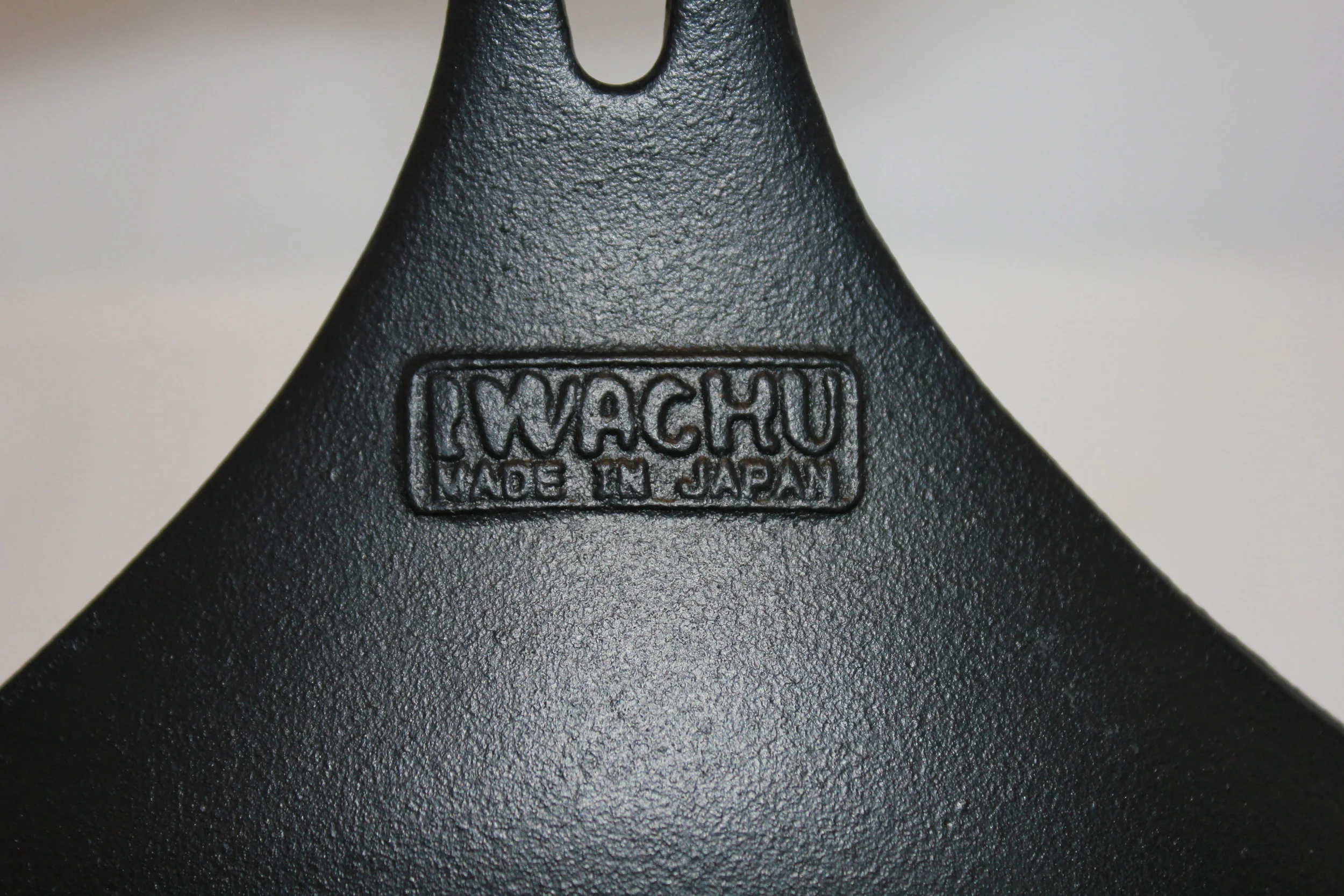 IWACHU Omelette pan LOGO