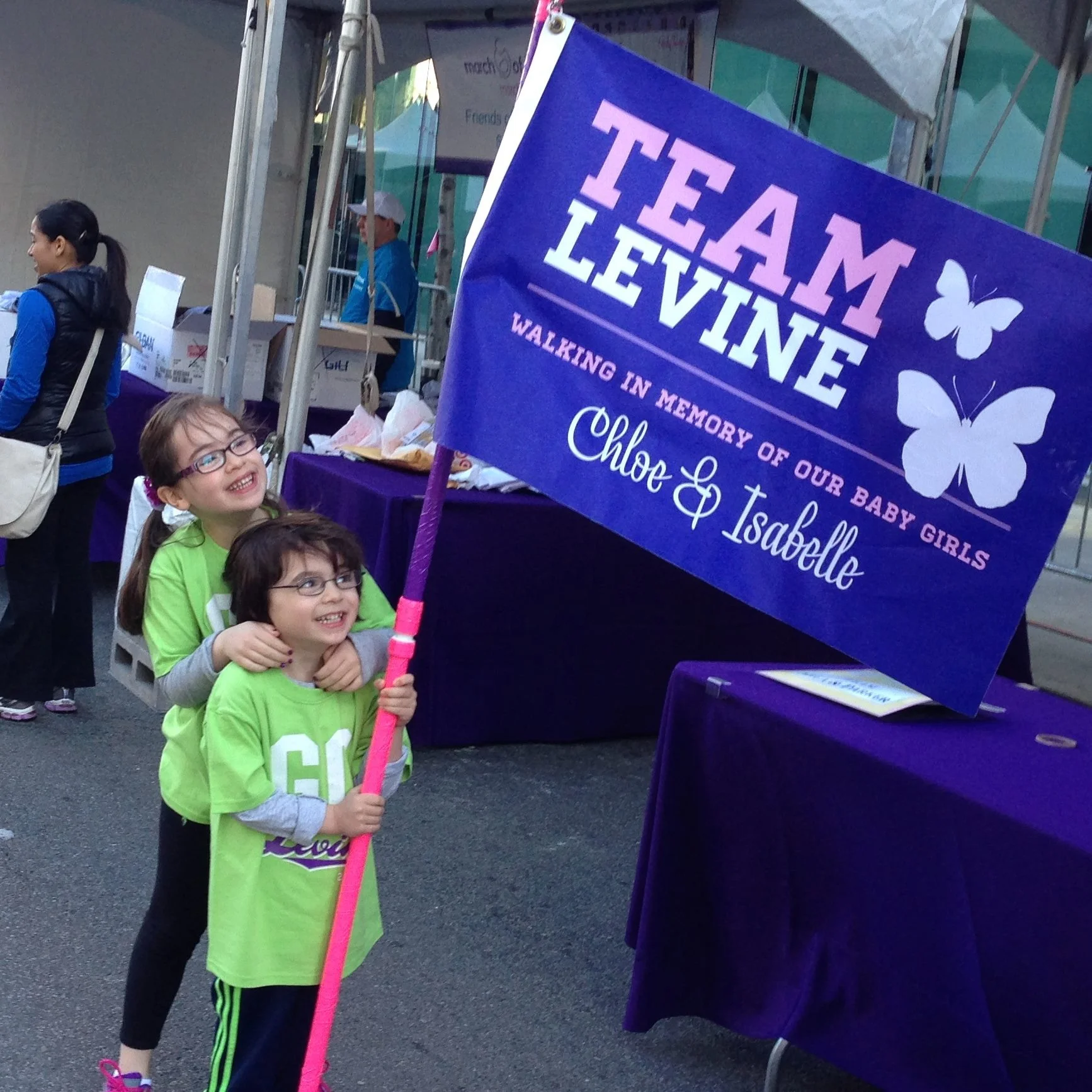olivia-and-julian-levine-at-the-2015-march-for-babies-walk_16295107564_o.jpg