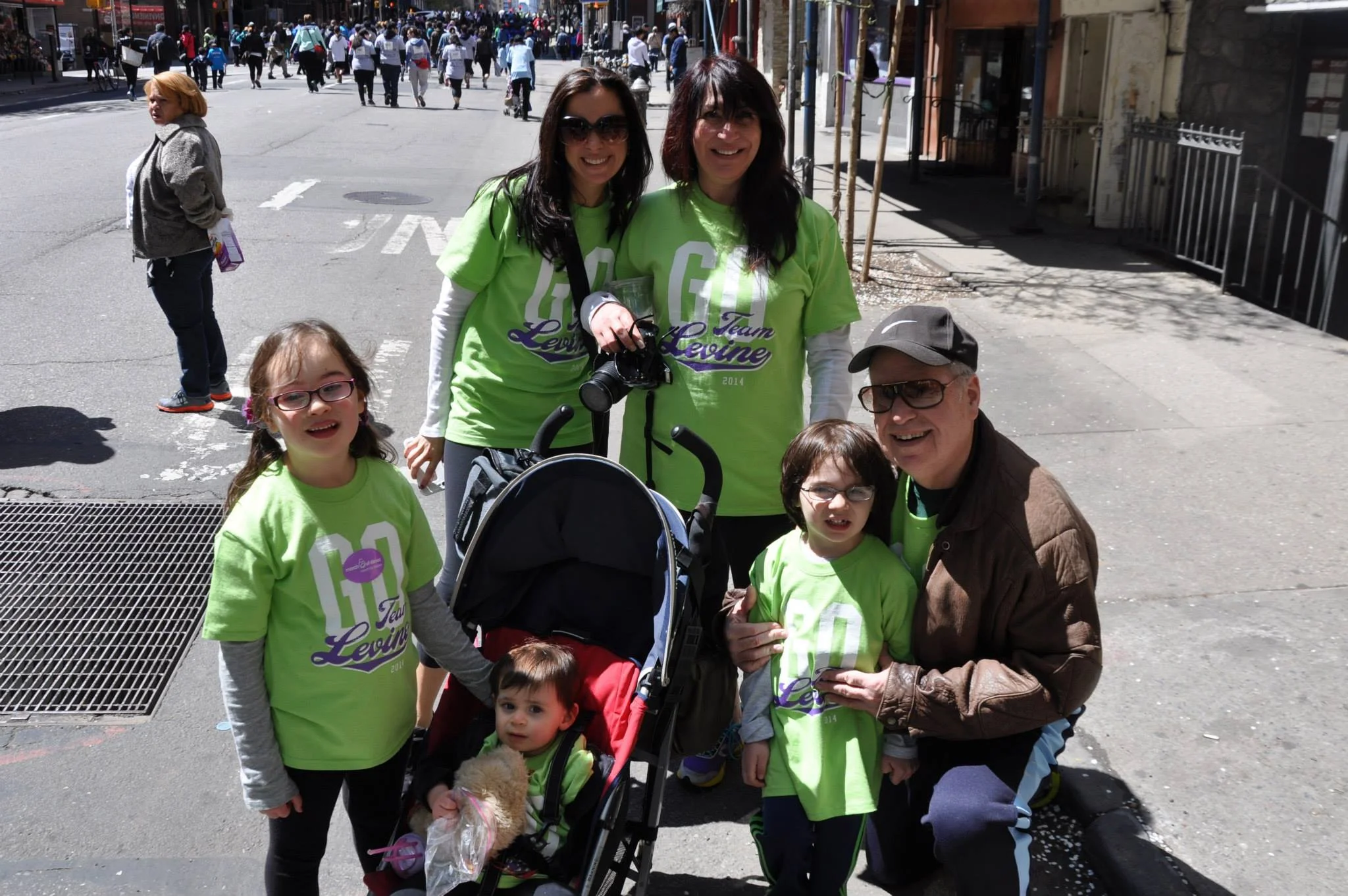 levine-family-at-the-2015-march-for-babies-walk_16917470955_o.jpg