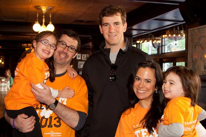 levine-family-with-eli-manning-at-the-march-for-babies-pre-walk-breakfast_13096676824_o.jpg