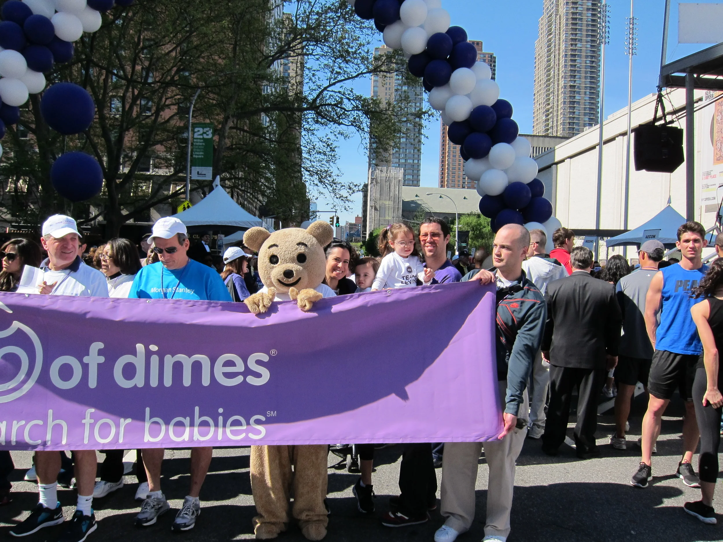 levine-family-at-the-march-for-babies-starting-line_6863188544_o.jpg