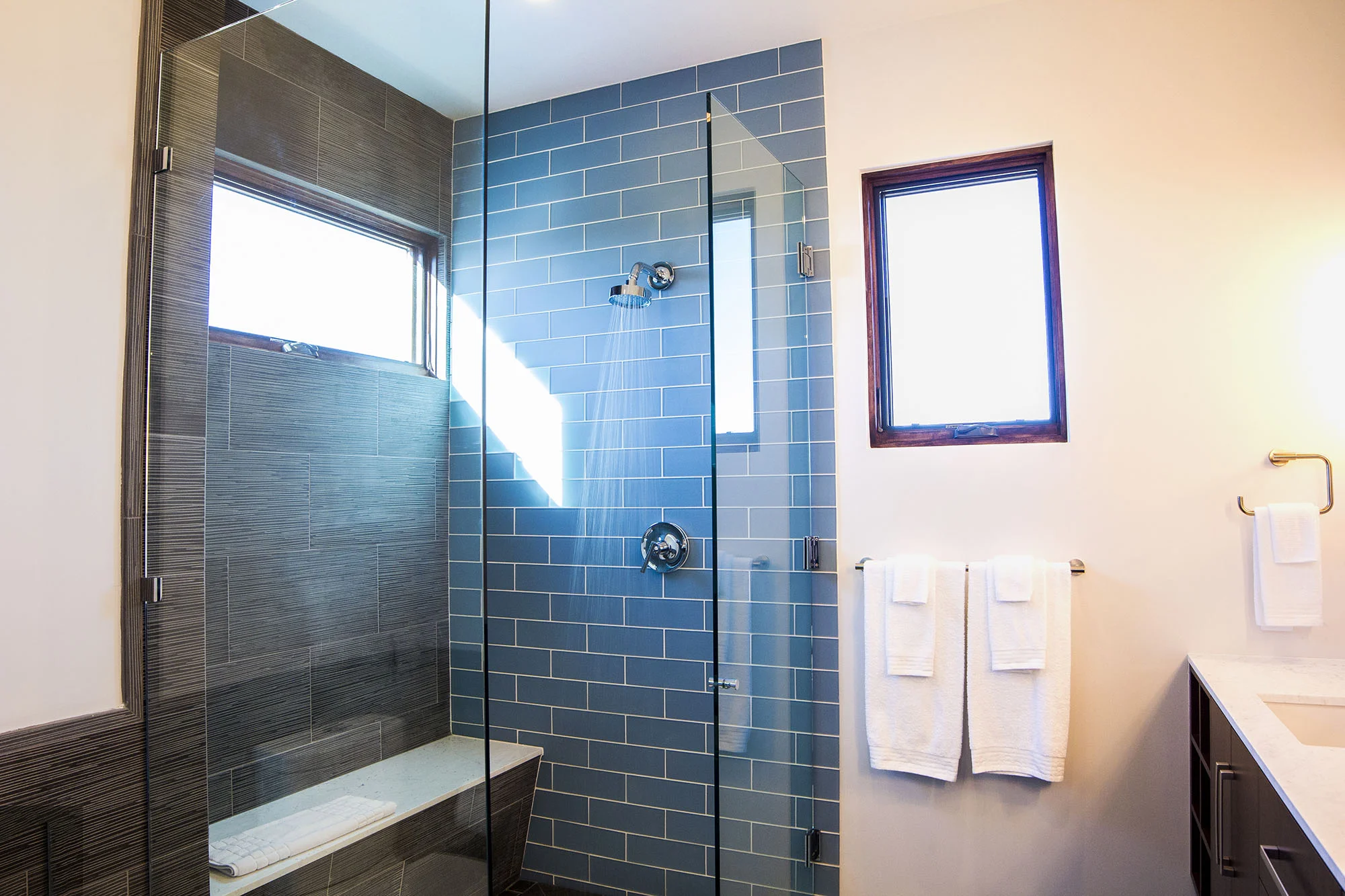 22-Master Bath.jpg