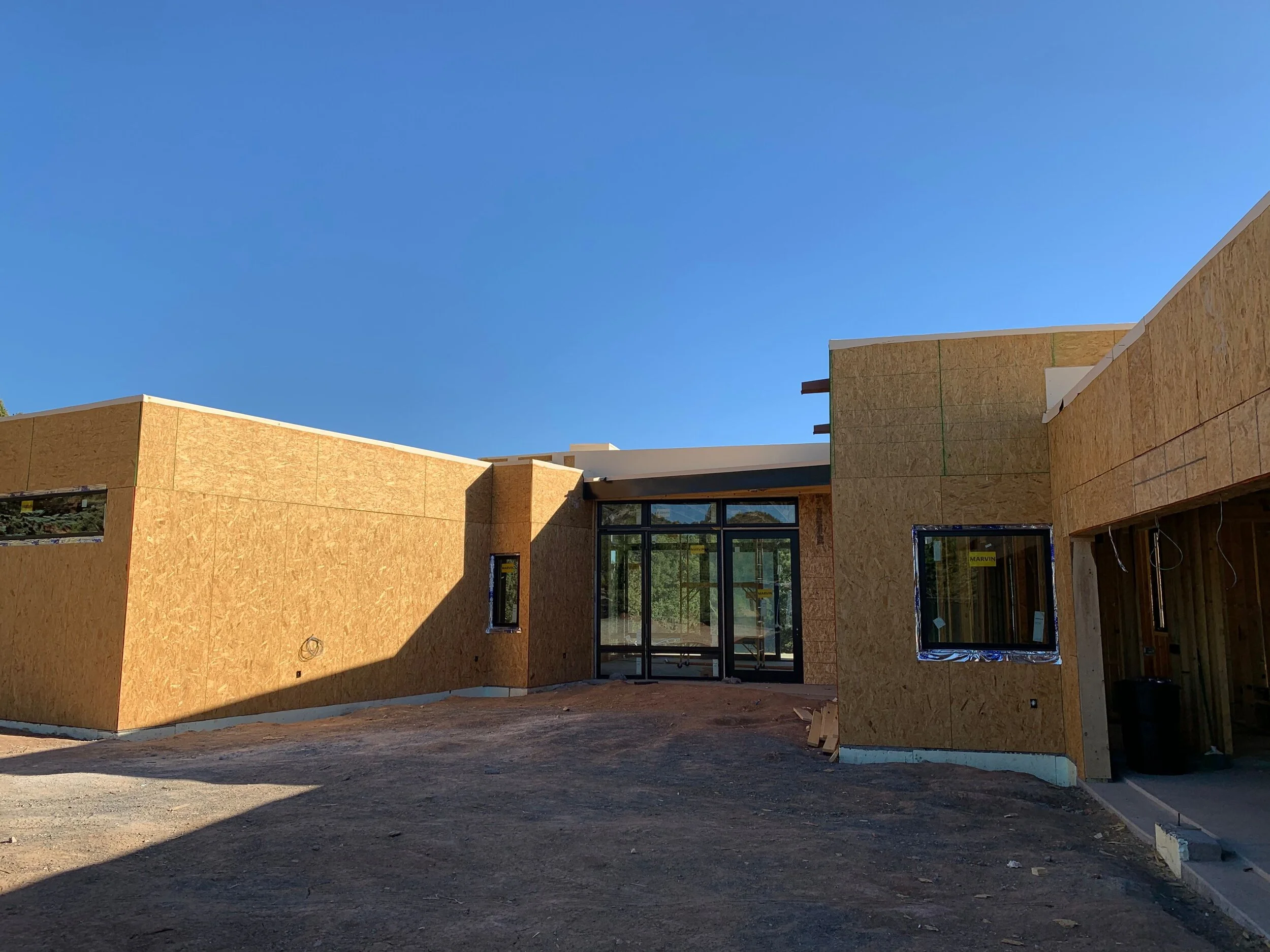 Henry4855_Ext front entrance w garage.jpeg