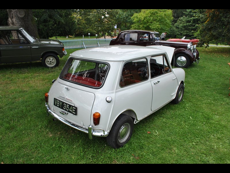 austin mini 11.JPG